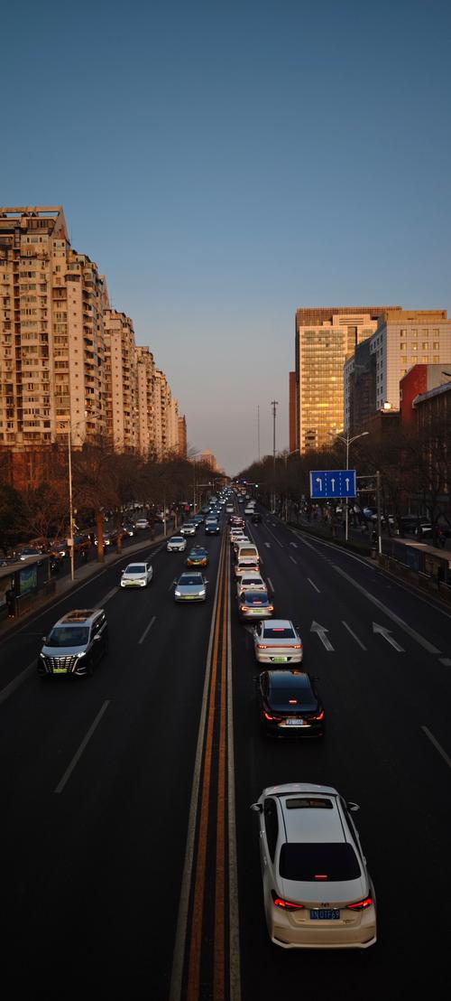 牌驰北京公户车牌照转让报价全攻略：2023最新行情与避坑指南